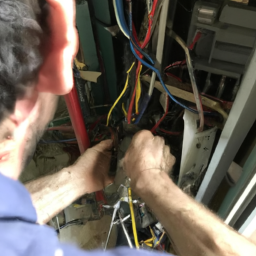 Installation de câblage électrique pour réseau informatique Triel-sur-Seine